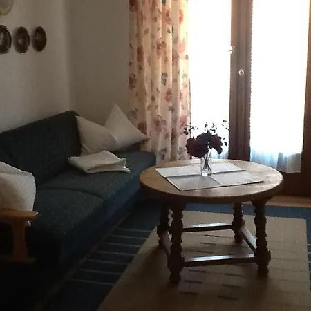 Gastehaus Sankt Florian Apartamento *